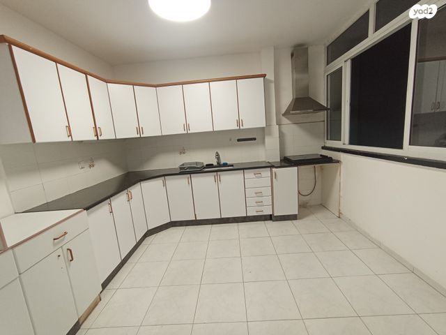 גג/ פנטהאוז, שדרות ירושלים, ברנע, אשקלון