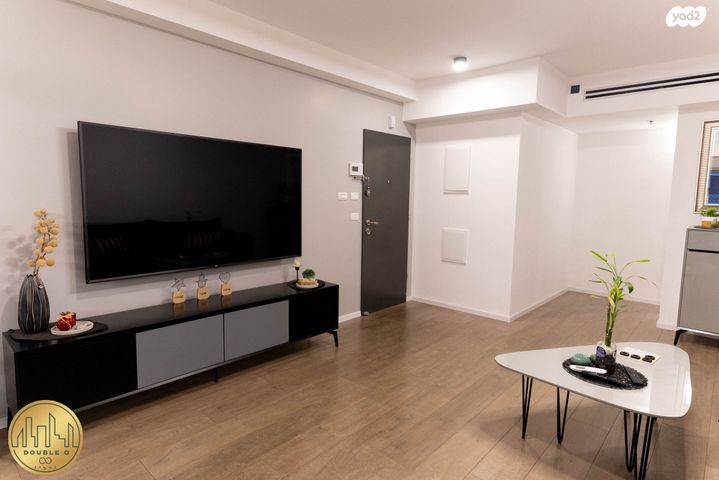 גג/ פנטהאוז, אנילביץ', ותיקים, כפר סבא