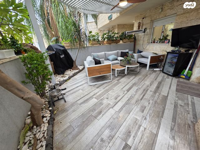 דירת גן, עמק האלה, הנביאים, מודיעין מכבים רעות