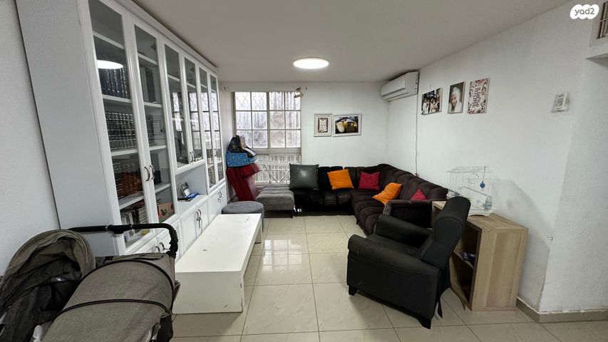 דירה, מבצע עובדה, שכונה ו', באר שבע