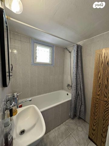 דירה, סירקין, שוק תלפיות, חיפה