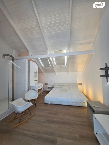 טריפלקס, שלוש 35, נווה צדק, תל אביב יפו