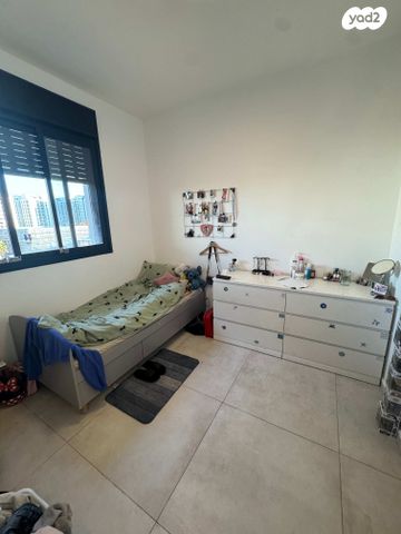 דירה, מנחם ארבר, נווה עופר, תל כביר, תל אביב יפו