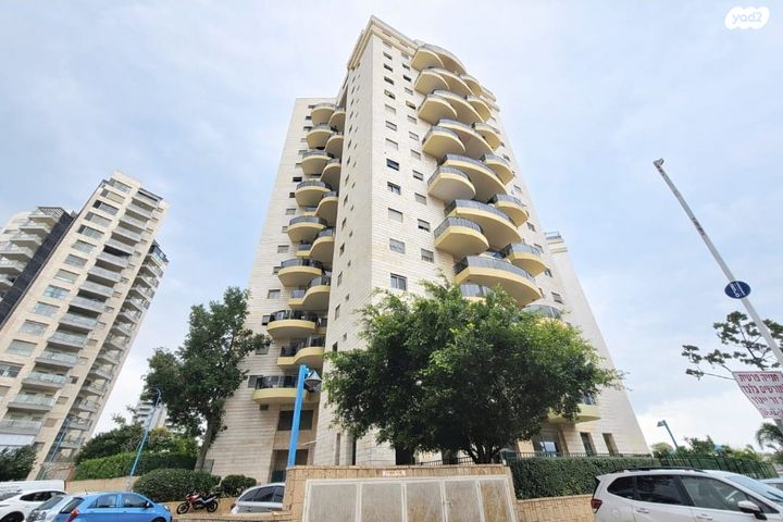 דירה, עין הים, חדרה