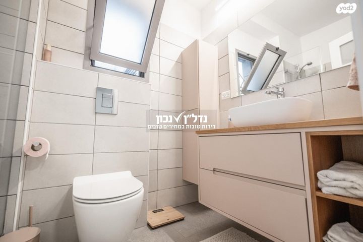 דירה, יגאל ידין 11, מודיעין מכבים רעות