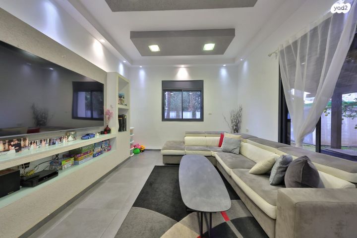 בית פרטי/ קוטג', לילינבלום, קרית אתא