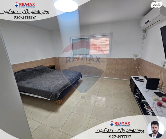 דו משפחתי, בית שאן