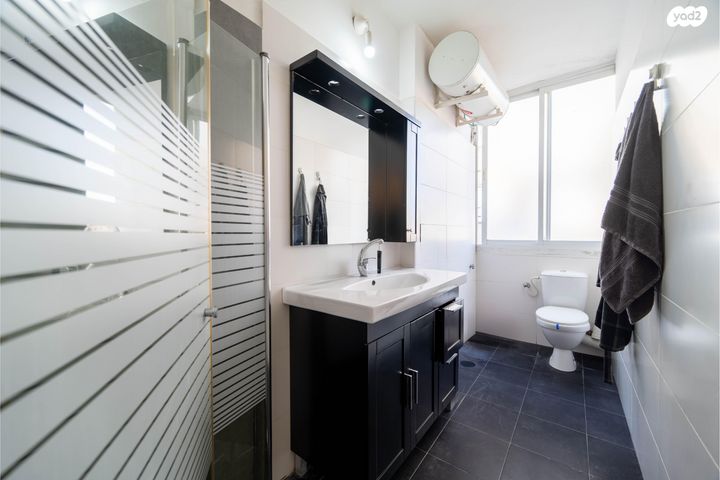 דירה, נחלת צבי 8, פתח תקווה