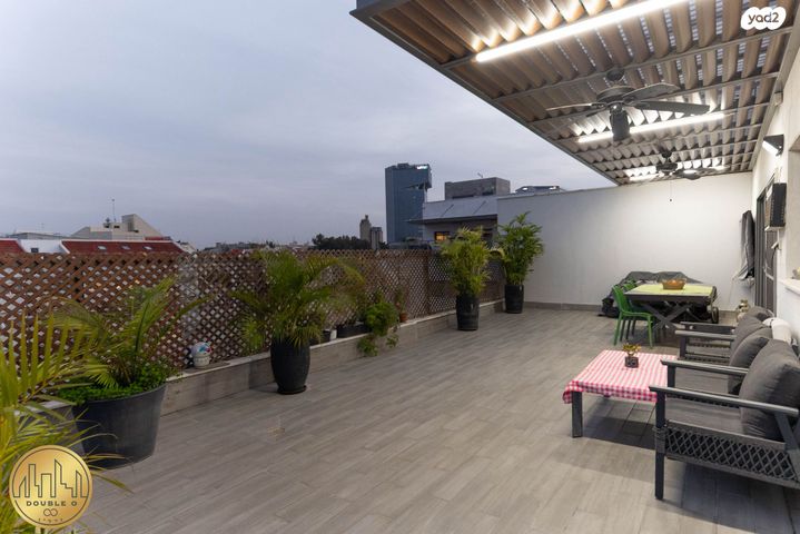 גג/ פנטהאוז, אנילביץ', ותיקים, כפר סבא