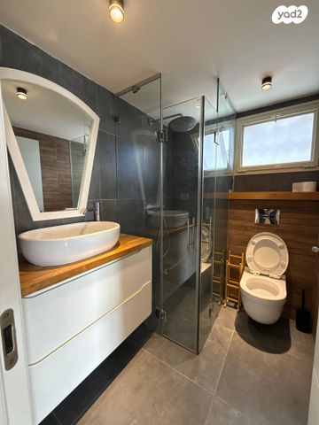 דירה, דרך הים, חיפה