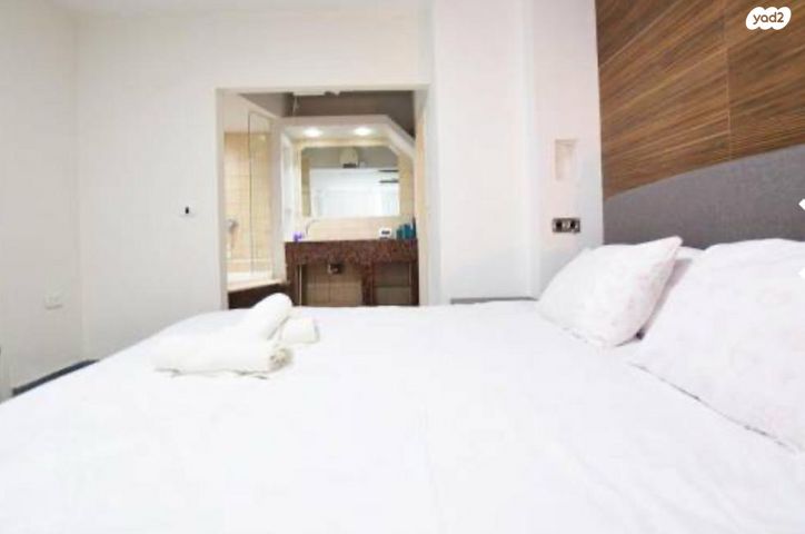 דו משפחתי, מגדל