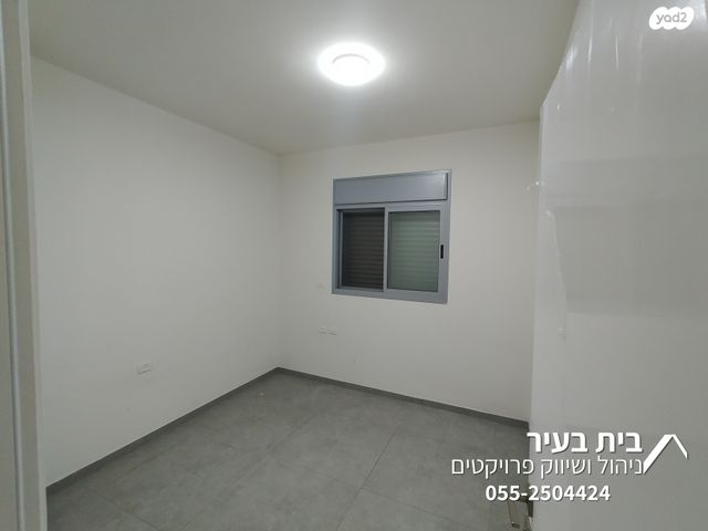 דו משפחתי, משה סנה, קרית שאול, תל אביב יפו