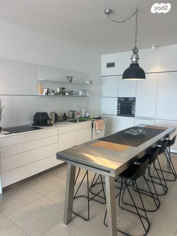 דירה, סיטי, גבעתיים