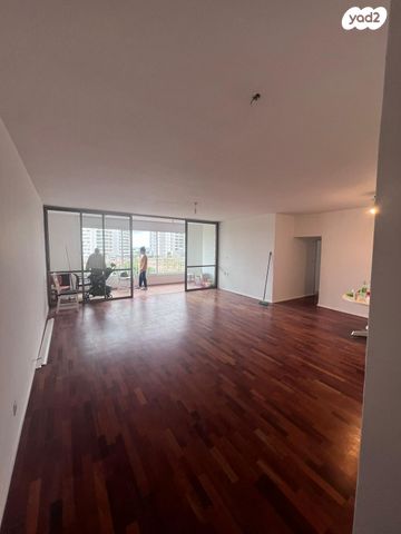 דירה, שדרות לוי אשכול, תכנית ל', למד, תל אביב יפו