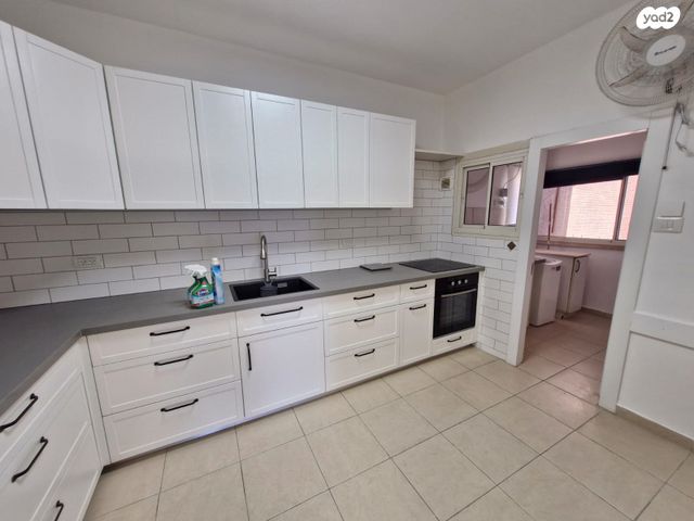 דירה, כפר סבא