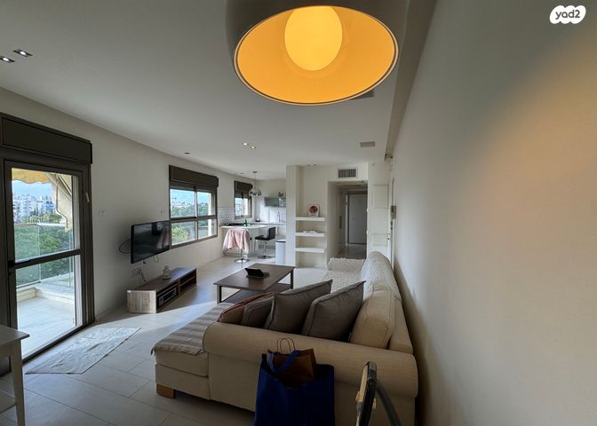 דירה, ידע עם, חרוזים, רמת גן