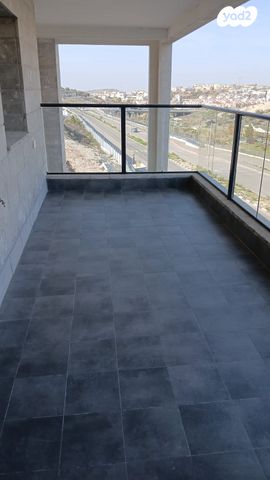 דירה, נווה שמיר רמת בית שמש ה-1, בית שמש