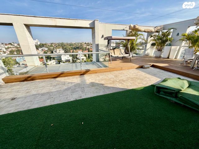 גג/ פנטהאוז, הרצליה הצעירה, הרצליה