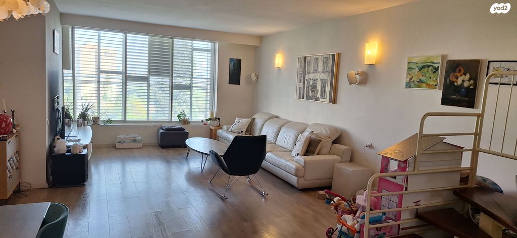 גג/ פנטהאוז, יהודה בורלא, תכנית ל', למד, תל אביב יפו