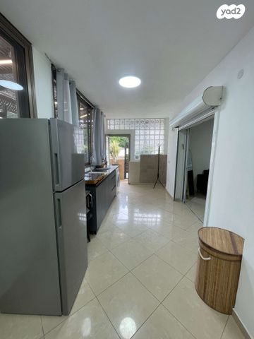 דירה, לקרט, קרית שלום, תל אביב יפו