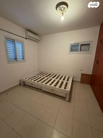 דירה, חיים נחמן ביאליק 13, שכונה ב', באר שבע