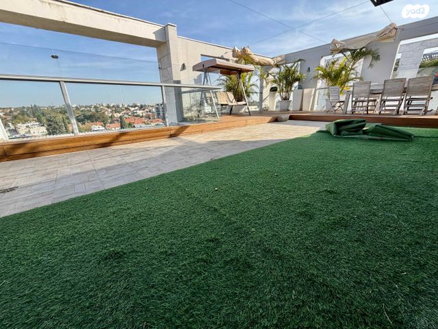 גג/ פנטהאוז, הרצליה הצעירה, הרצליה