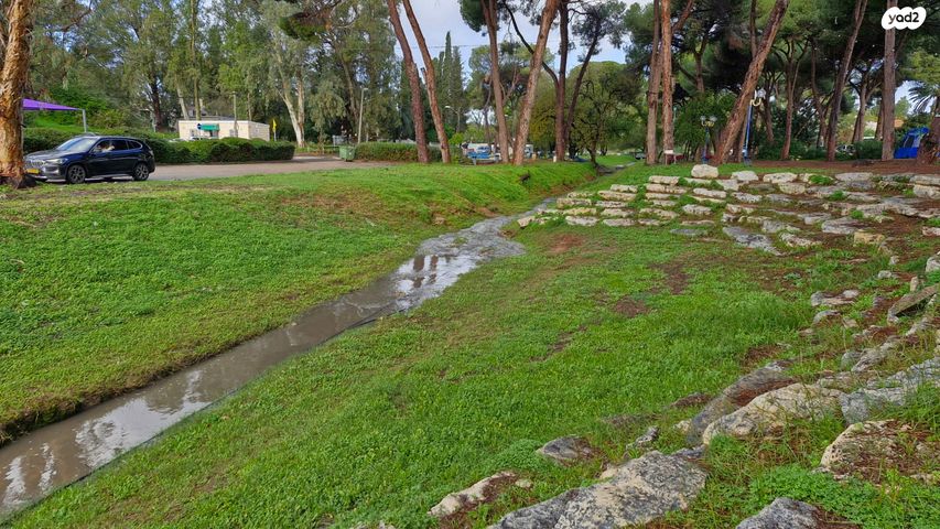 בית פרטי/ קוטג', פרדס חנה כרכור