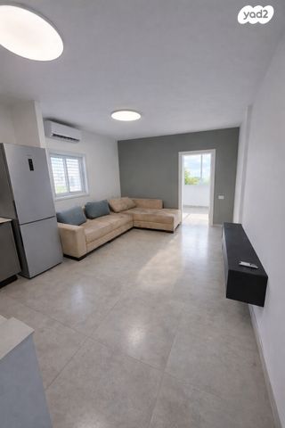 ז'בוטינסקי 27