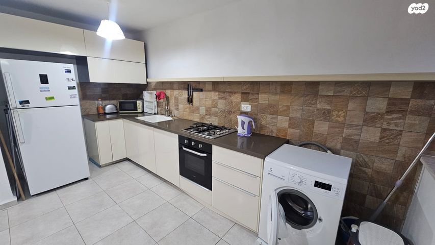 דירה, המגינים, עין שרה, נהריה