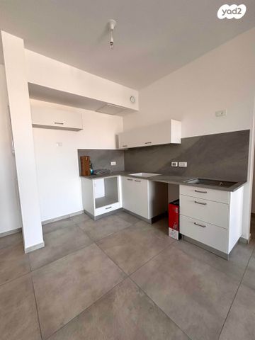 דירה, הצנחנים, נווה שרת, תל אביב יפו