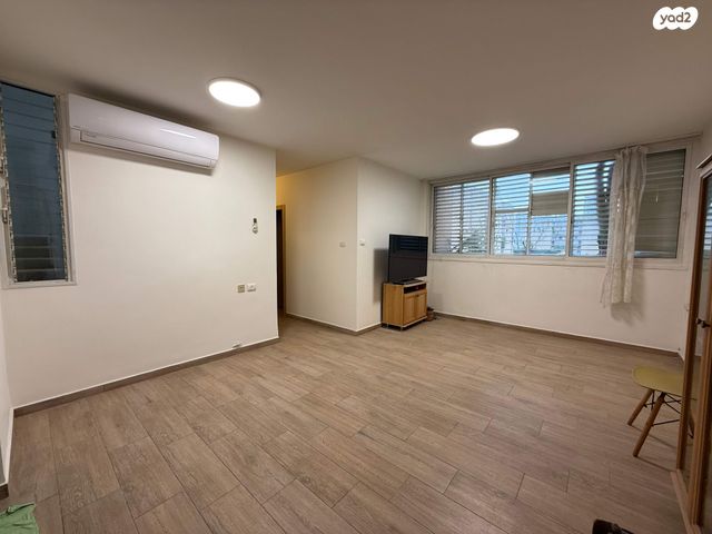 זלמן שניאור 25