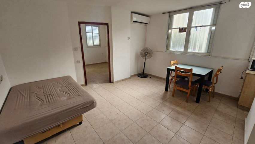 דירה, אהרון ברט 3, צפון מזרח מרכז העיר, נתניה