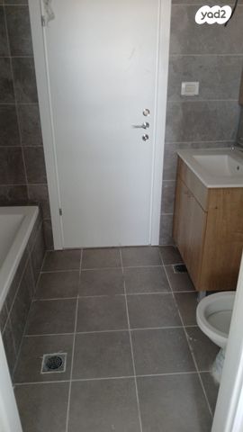 דירה, נווה שמיר רמת בית שמש ה-1, בית שמש