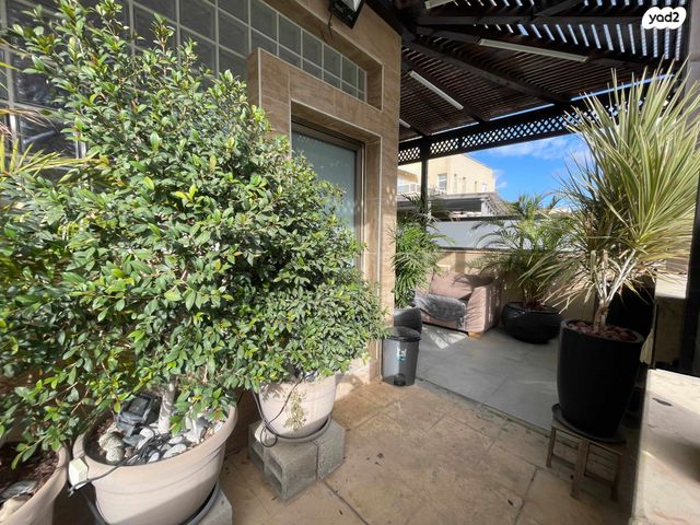 דירה, לקרט, קרית שלום, תל אביב יפו