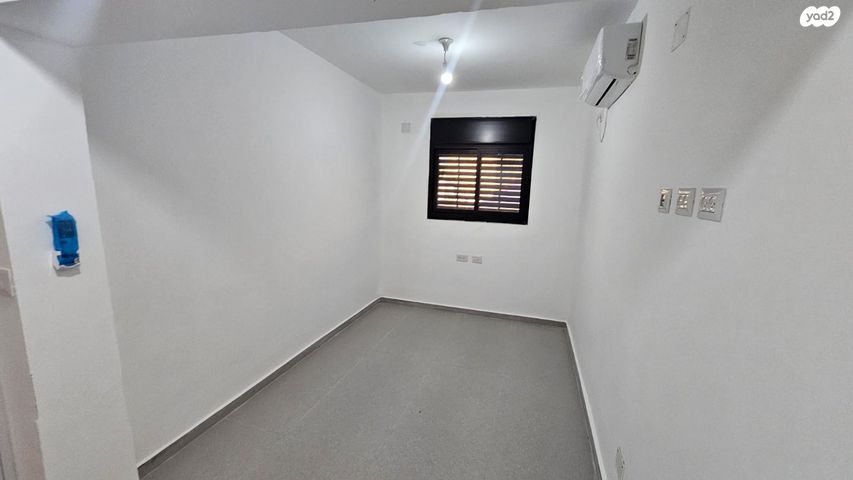 דירת גן, רבי עקיבא, גבעת כצנלסון, נהריה