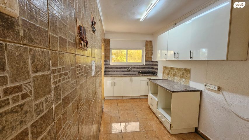 דירה, נחלת אשר, גבעת שרה, נהריה