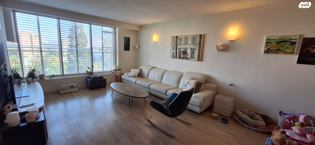 יהודה בורלא 