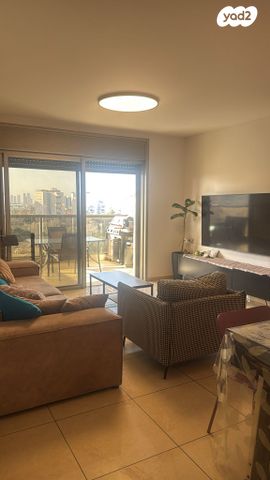 דירה, אבן חן, נווה ים, ראשון לציון