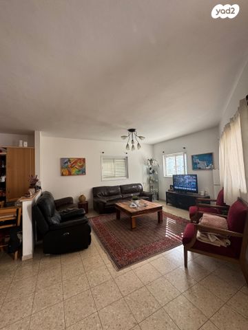 דירה, הכרמל, קרית ספיר, כפר סבא