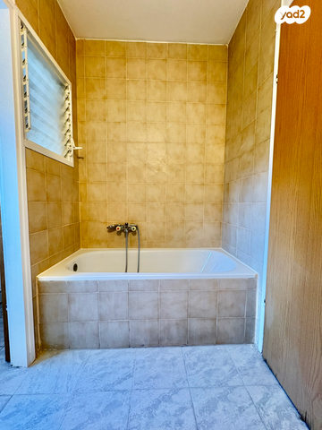 דירה, החשמל 63, נווה פז, חיפה