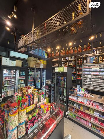 חנויות/ שטח מסחרי, בלפור, דרום מערב ותיק, בת ים