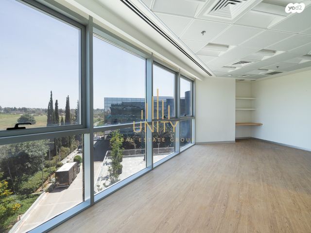 משרדים, אזור תעשיה ספיר, נתניה