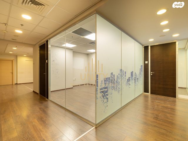 משרדים, אזור תעשיה ספיר, נתניה