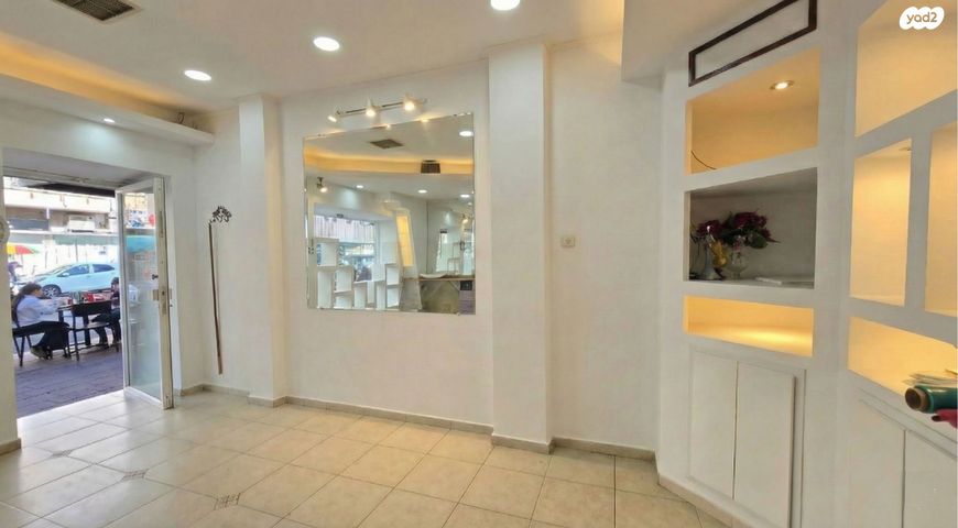 חנויות/ שטח מסחרי, תל יהודה, רמת גן