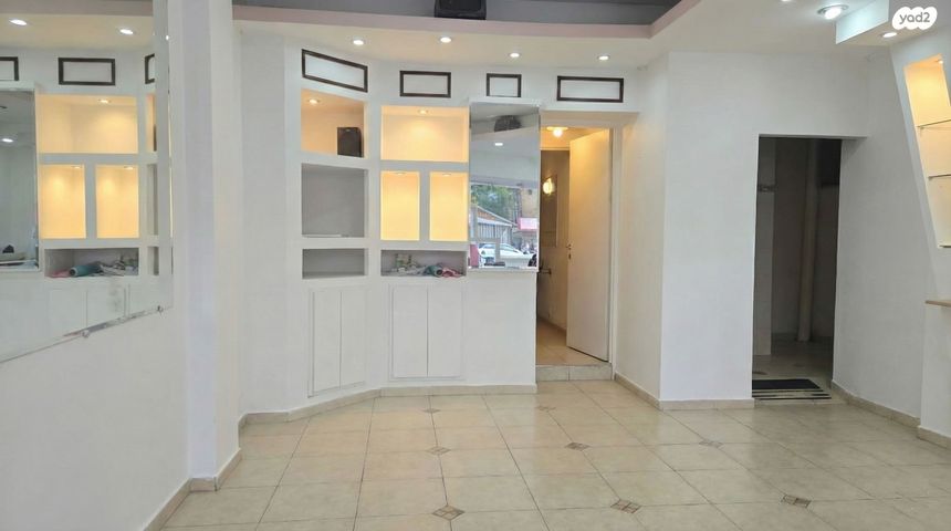 חנויות/ שטח מסחרי, תל יהודה, רמת גן