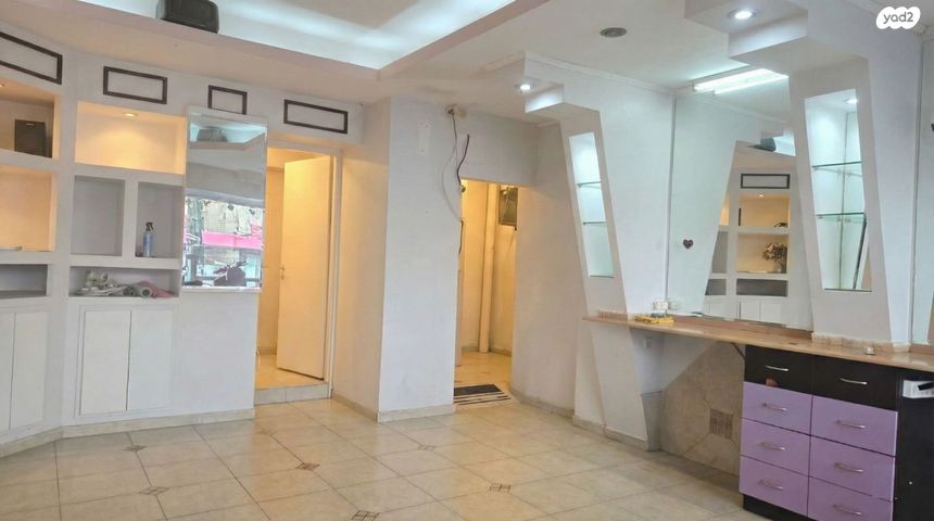 חנויות/ שטח מסחרי, תל יהודה, רמת גן