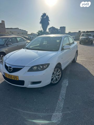 מודעת רכב מאזדה 3