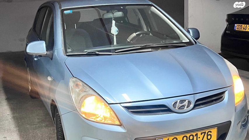 מודעת רכב יונדאי i20