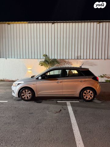 מודעת רכב יונדאי i20