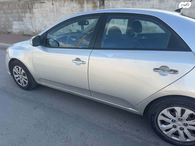 מודעת רכב קיה פורטה 